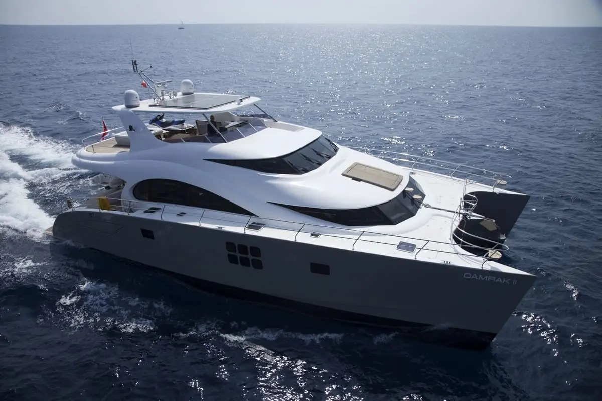 Damrak - Sunreef Yachts Set Luxury