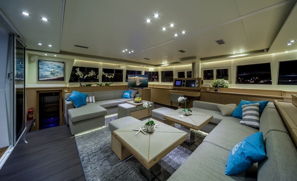 Luxury Catamaran Charter "Ocean View" - Saloon