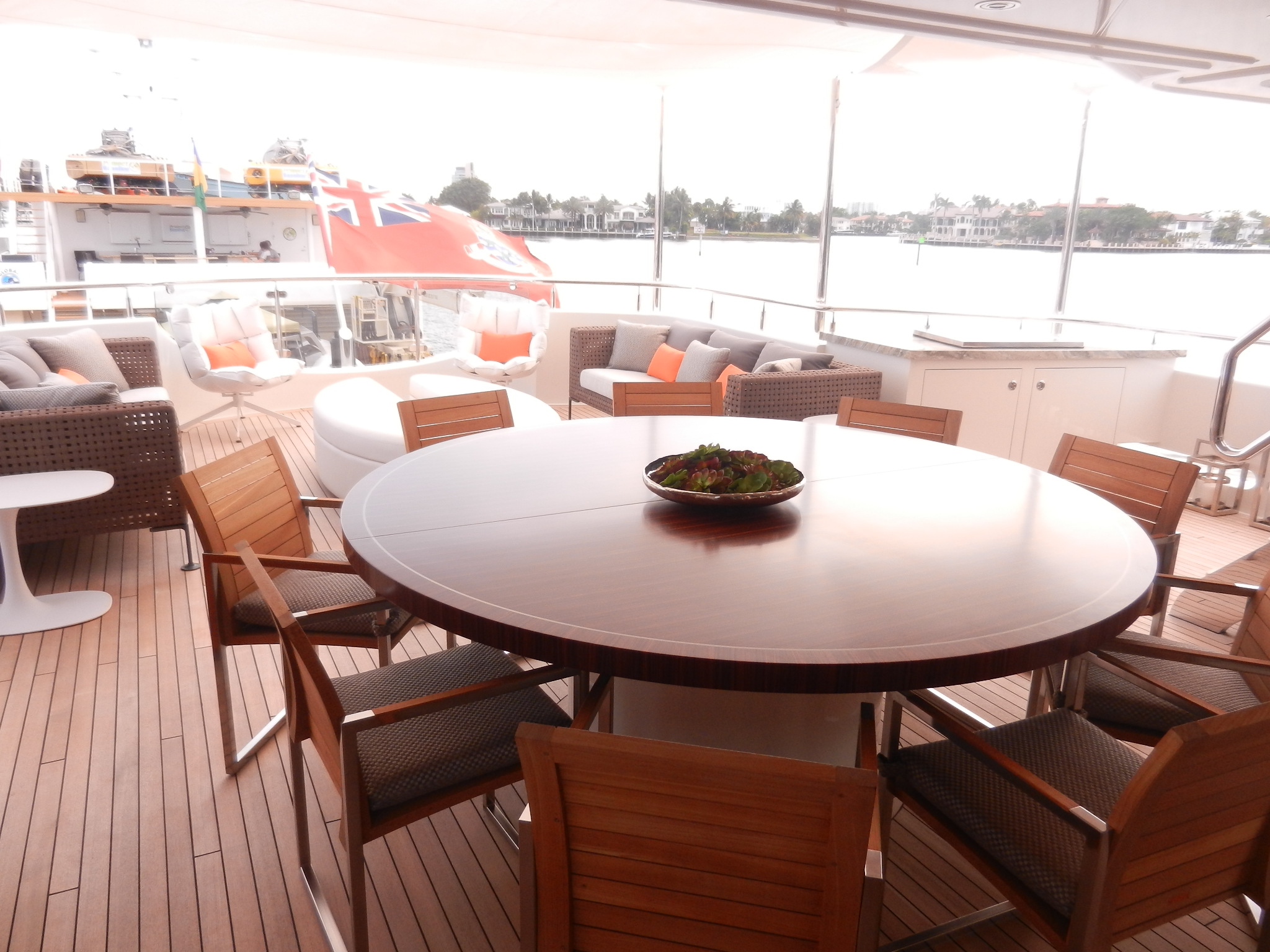 Luxury motor yacht charter "Aquavita" - Upper Deck