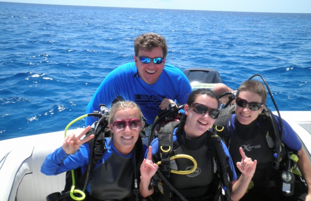 Aqua Safari Adventures. Scuba Diving. Dingy ride with happy guests