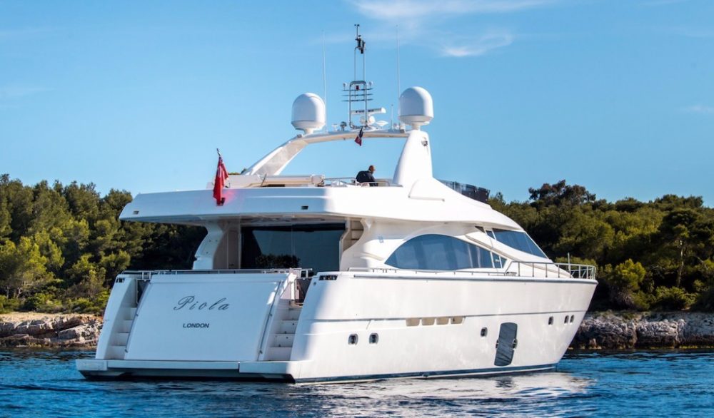 Greece motor yacht charter PIOLA