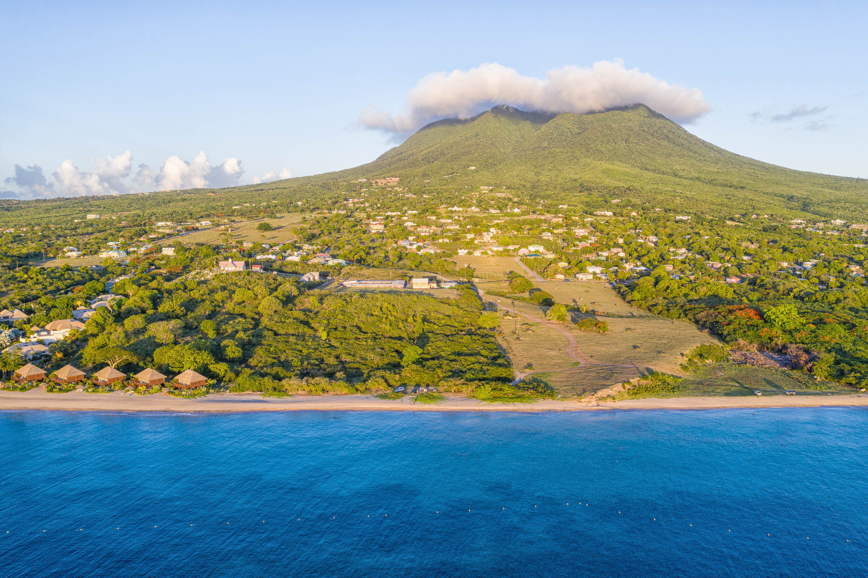 Nevis and St Kitts Travel