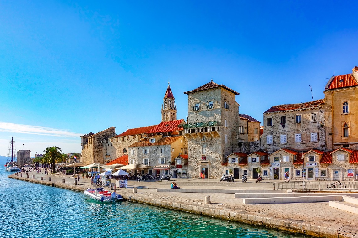 trogir-riva-croatia