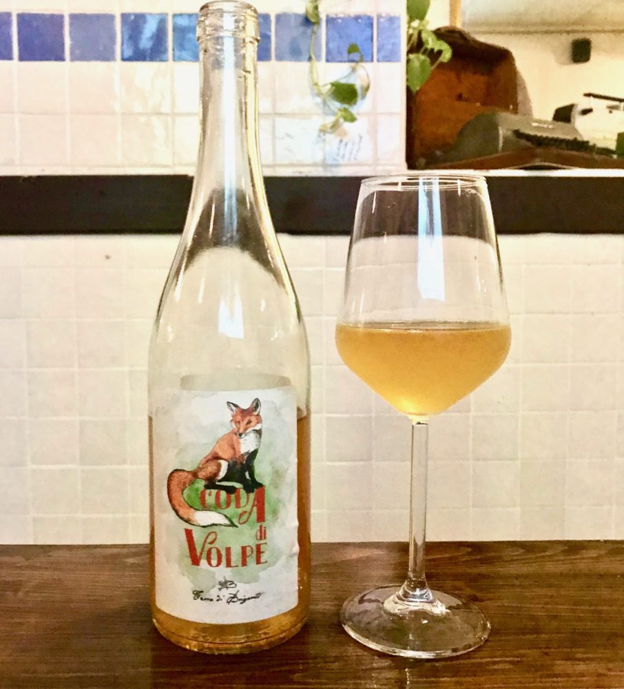 Coda di Volpe White Wine from Terra di Briganti. Campania, Italy