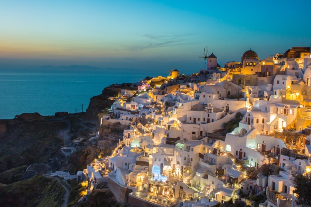 Oia, Santorini is a highlight of your Athens to Athens Itinerary