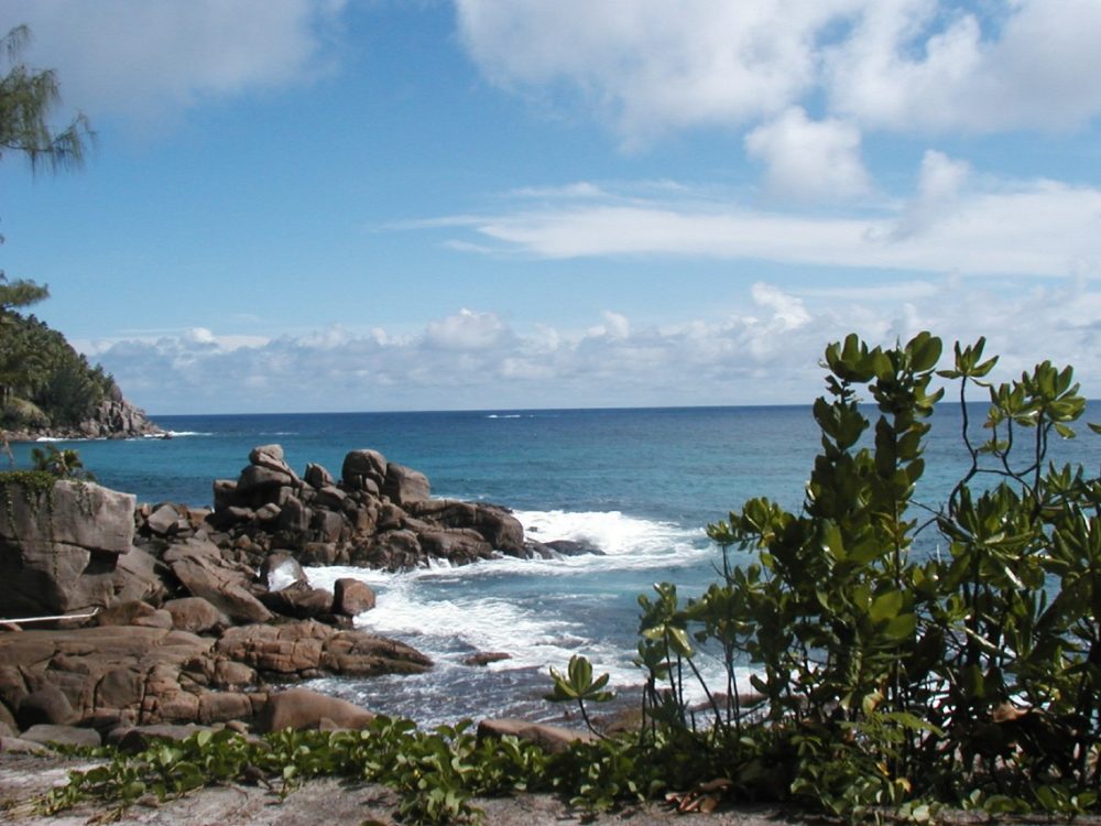 seychelles charter itineraries