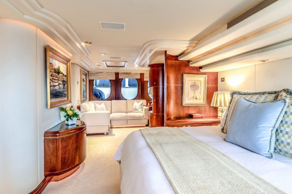 M/Y Never Enough Bahamas master stateroom