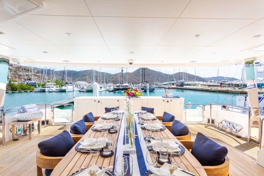 motor yacht dining