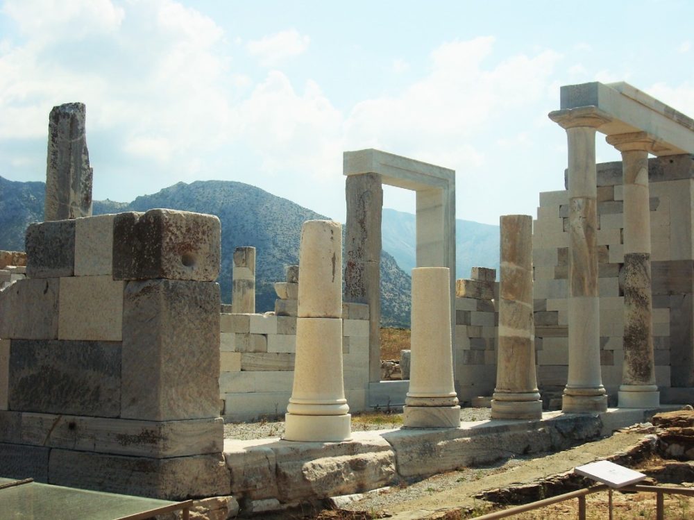 the majestic Delos ruins