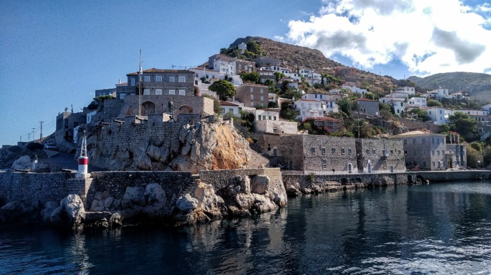 Hydra is easily accessible from Athen. 