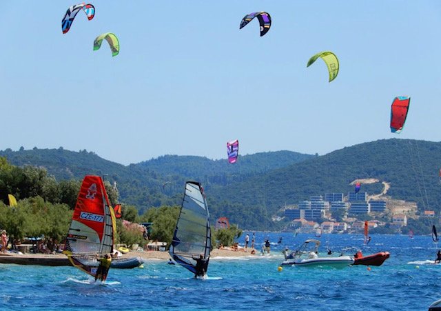 Croatia Kitesurfing and Windsurfing