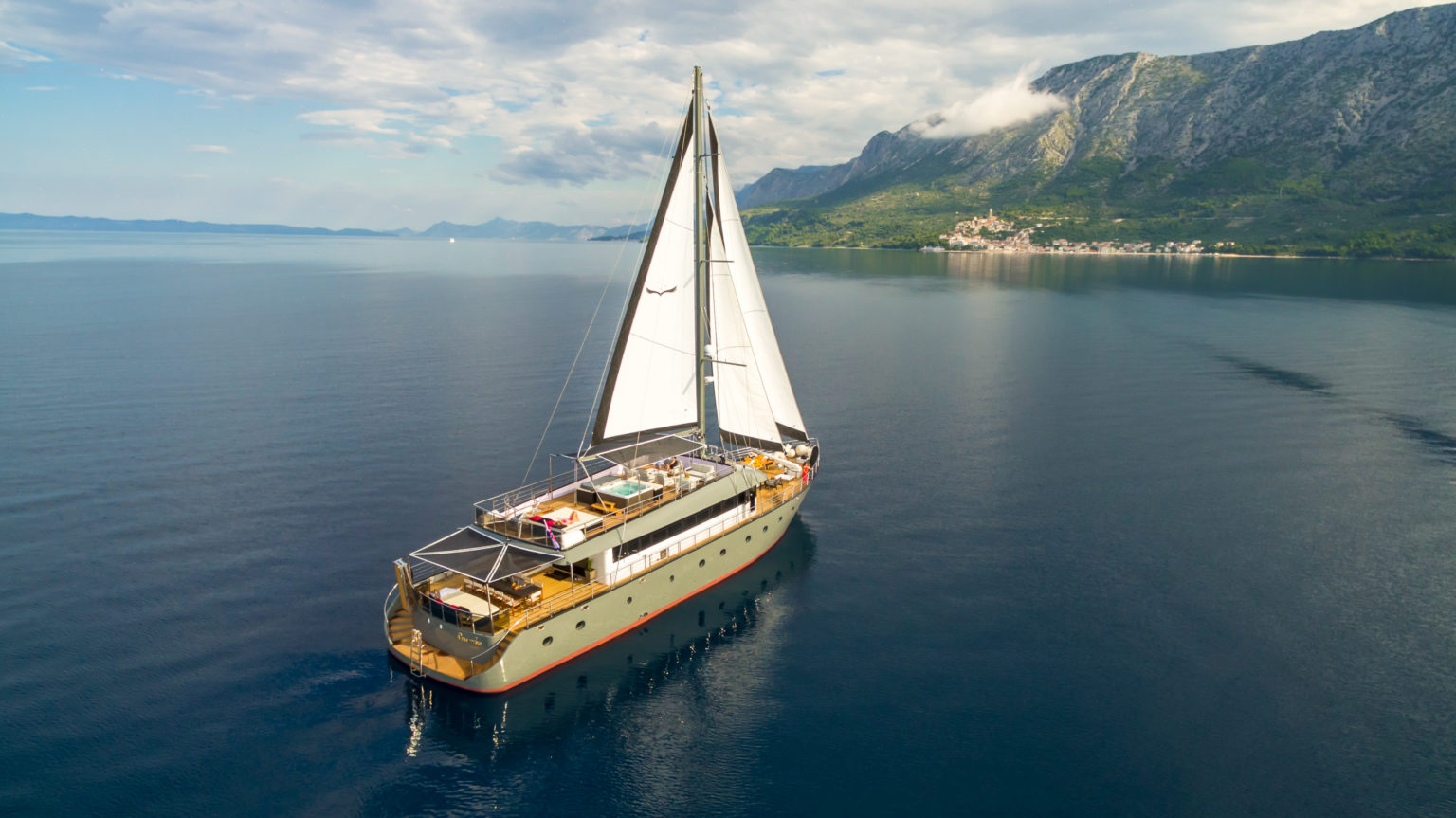 How To Charter A Yacht In Croatia? - Luxury Yacht Charters