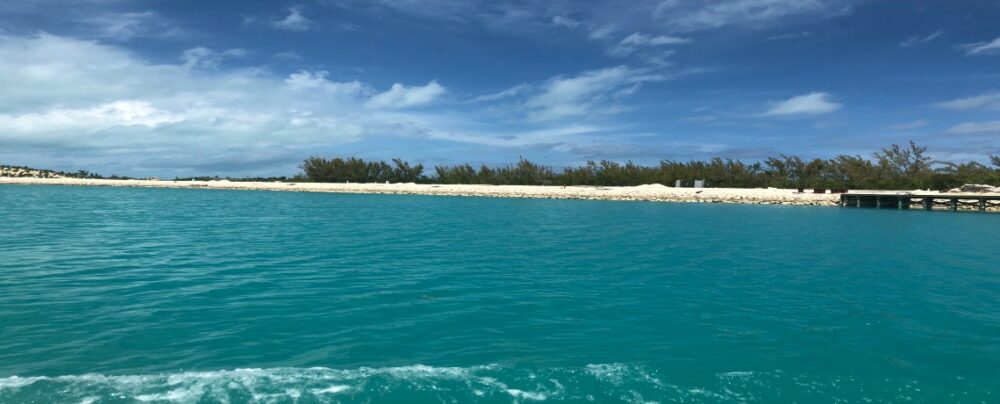 Bahamas Power Catamaran SEA-GLASS