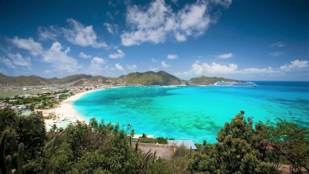 st martin yacht charter itinerary