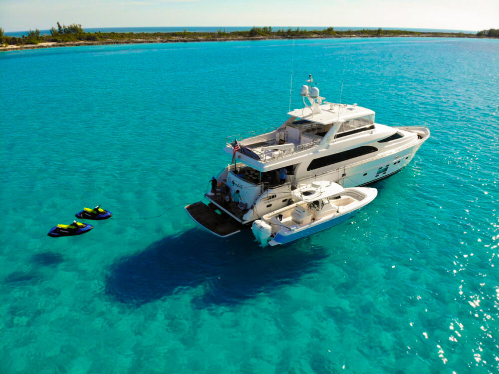 Experience a Bahamas private yacht charter 2022-2023