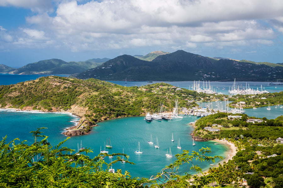 antigua yacht charters