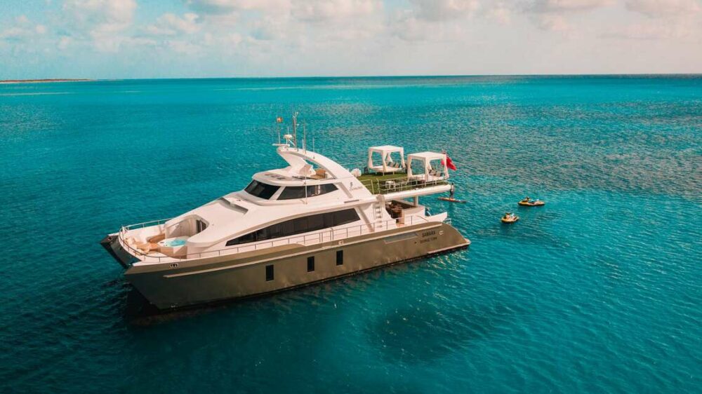 yacht travel planning. Charter yacht SAMARA.
