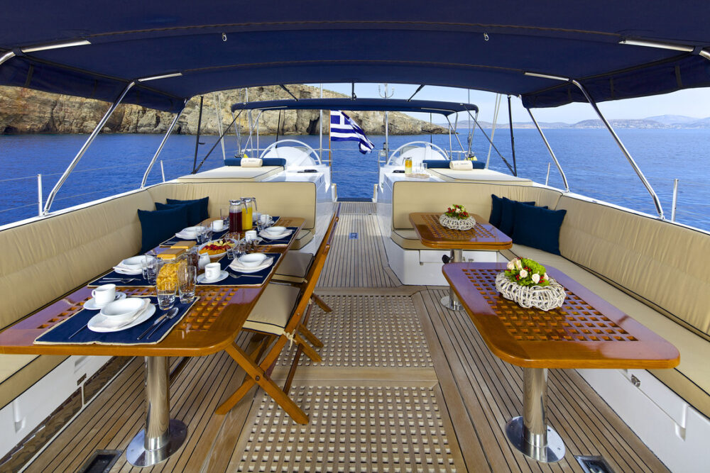 AMADEUS yacht charter cockpit