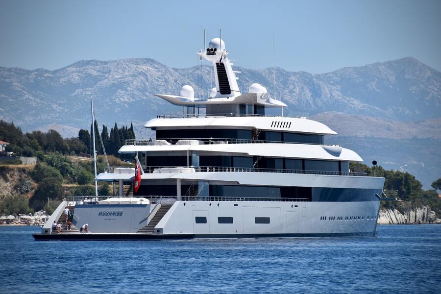 superyacht croatia charter costs