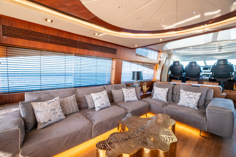Greek Luxury Yacht BLADE-6's salon
