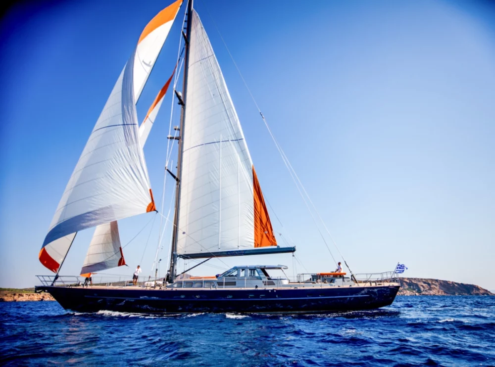 antigua sailing yacht charter