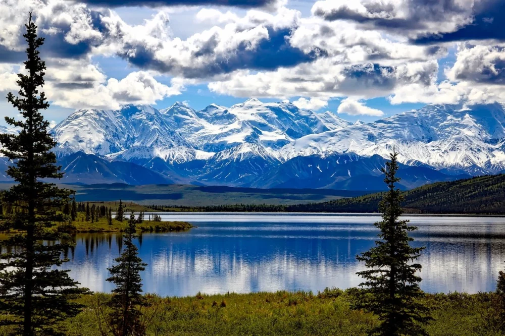 Alaska Yacht Charter | Nature’s Finest