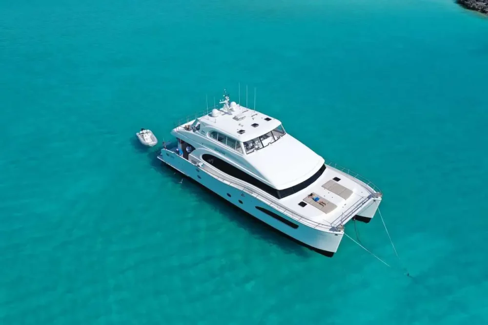 Bahamas Catamaran Charter Sailing Special