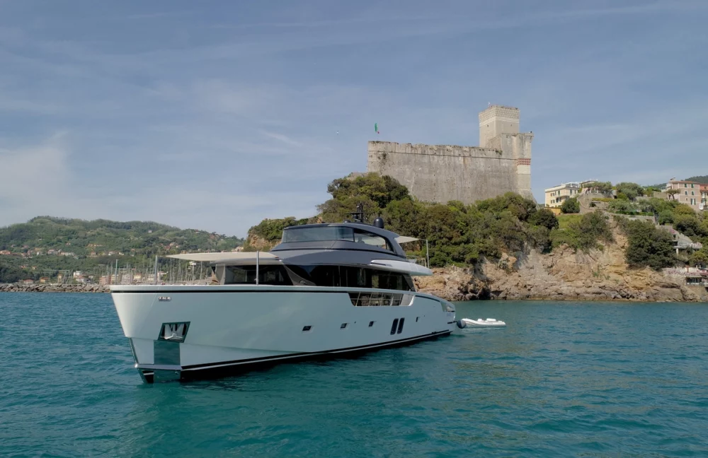 Italian coast yacht charter