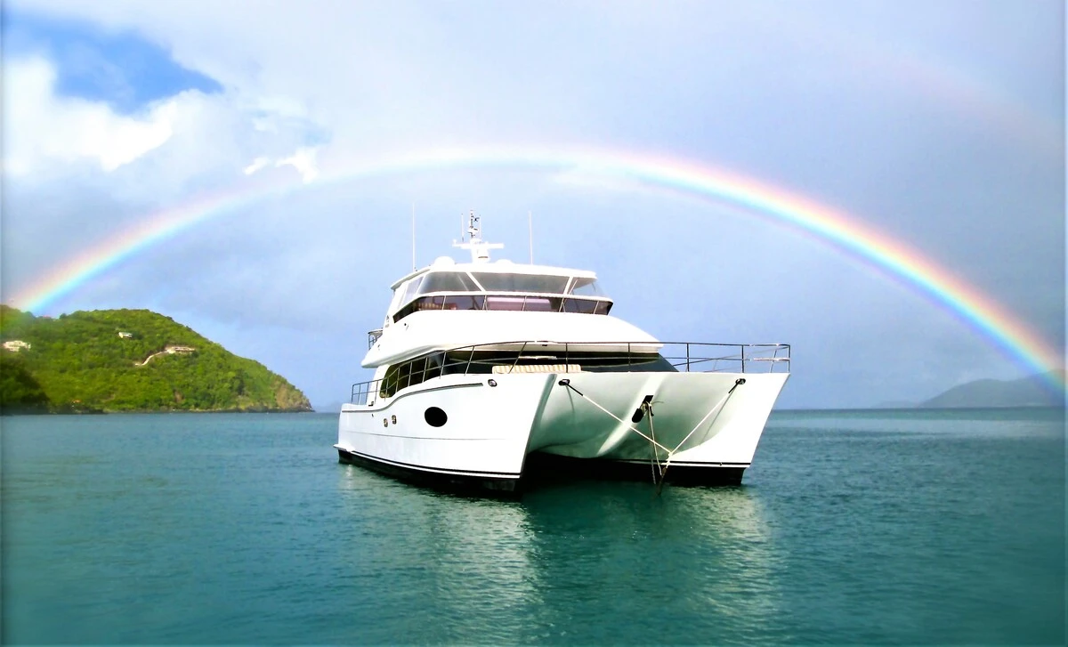 bahamas power catamaran charters