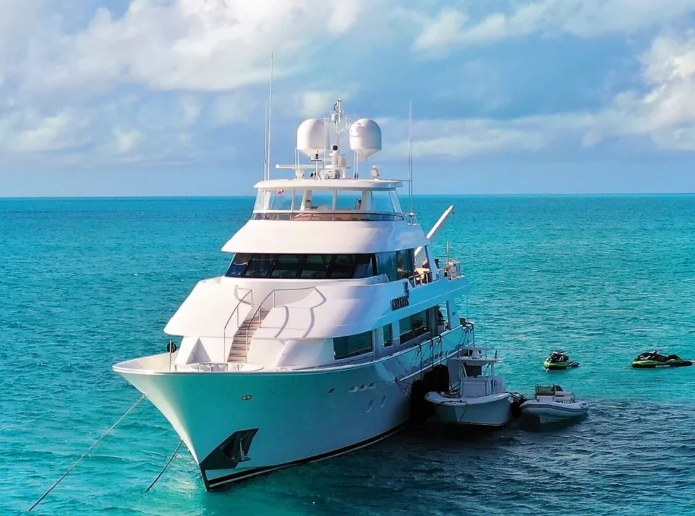 Bahamas motorboat charter