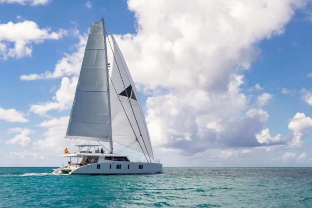 bahamas private charter yachts