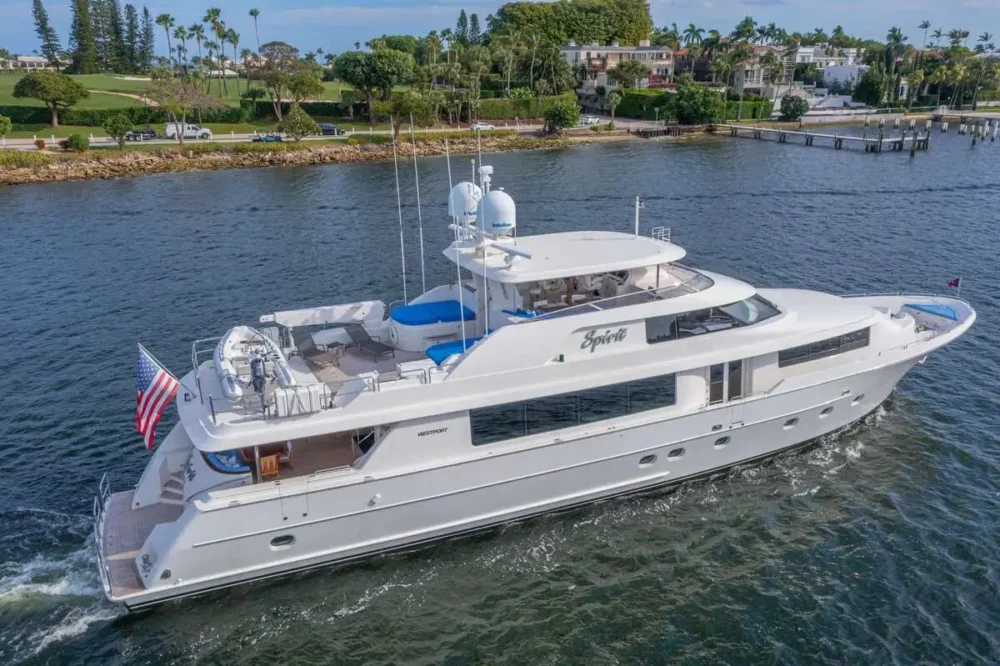 newport yacht rental