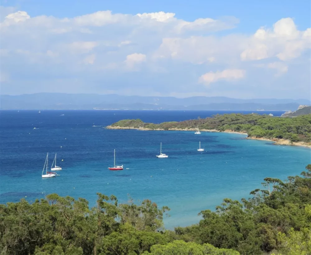 Croatia, Greece, Med & Caribbean Yacht Charter and Catamaran Charter