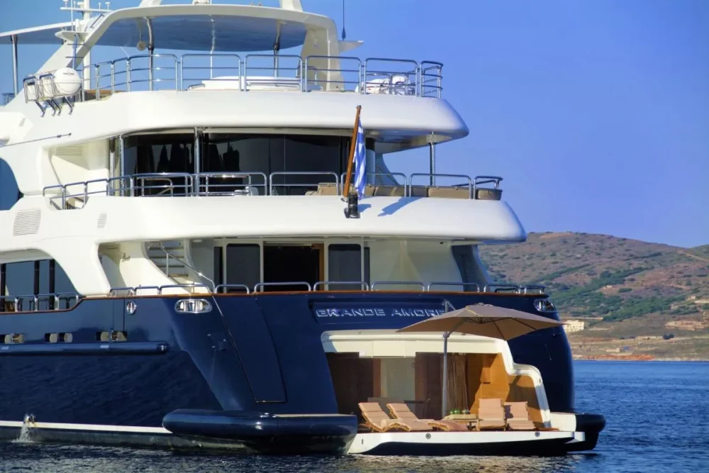 greek exclusive yacht charters