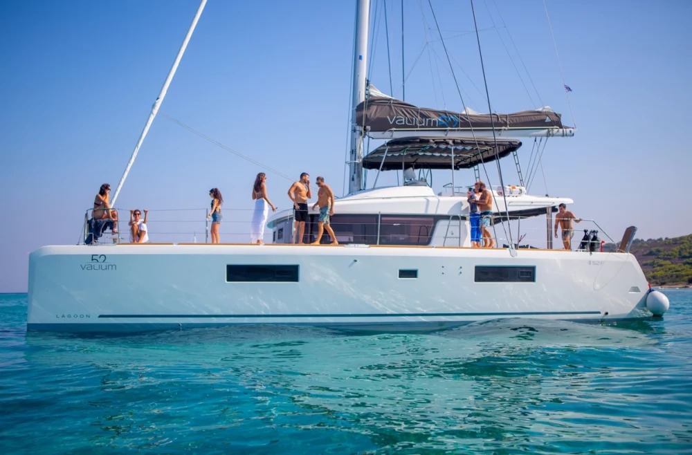 catamaran sailing yacht valium 52