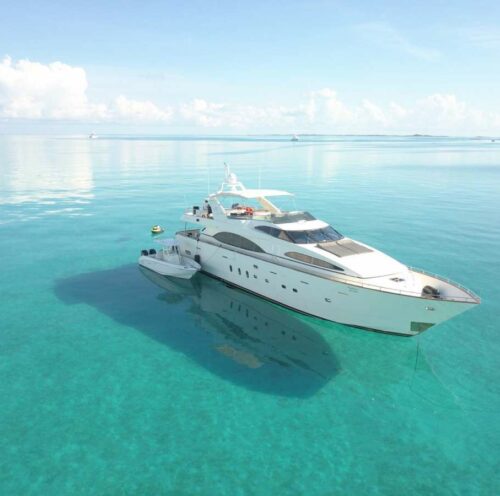 100 ft yacht charter