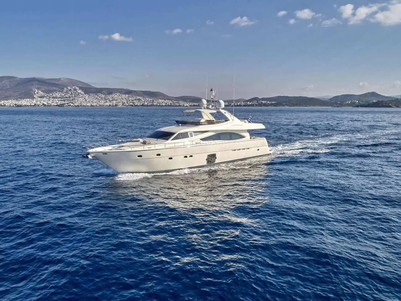 M/Y Julie M