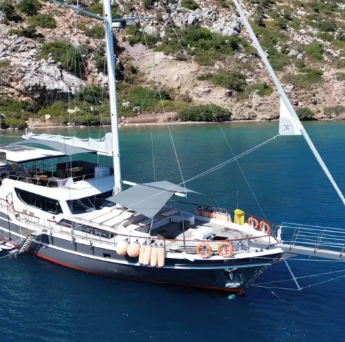 Arni Gulet Charter