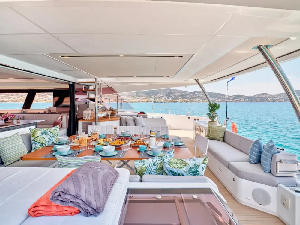 Alfresco dining_deck