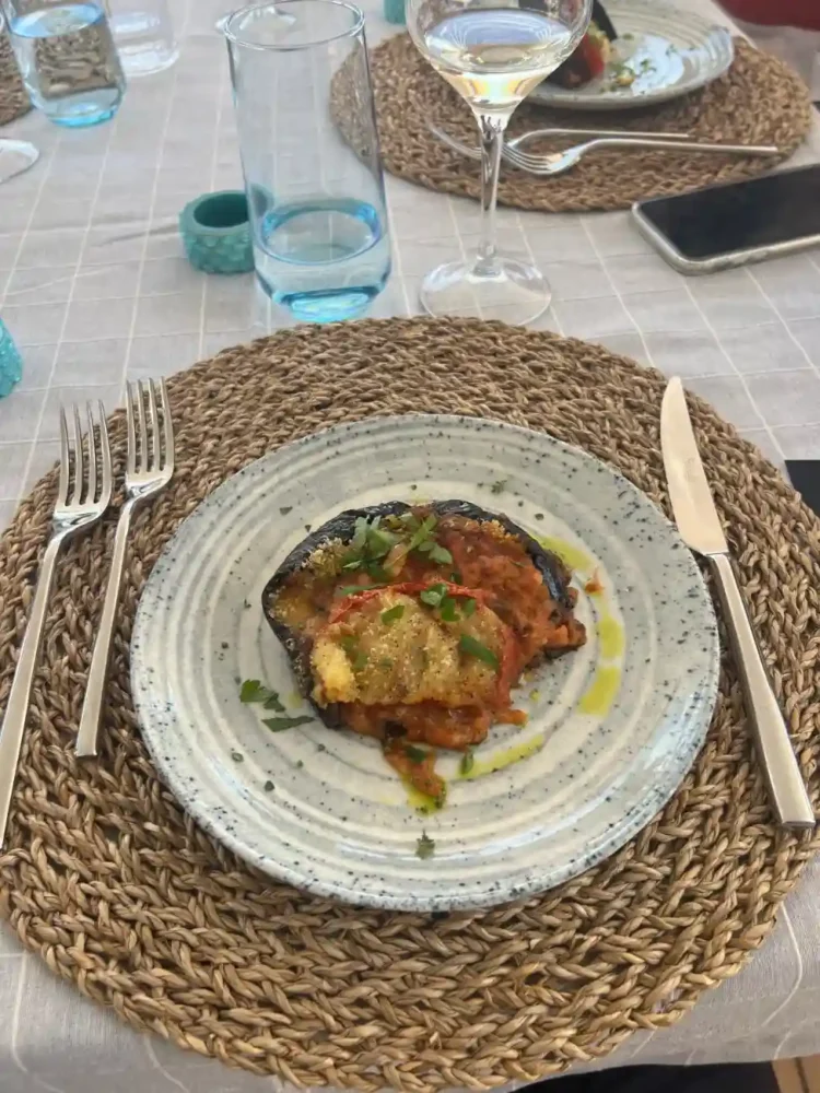 Hydrus delicious meal