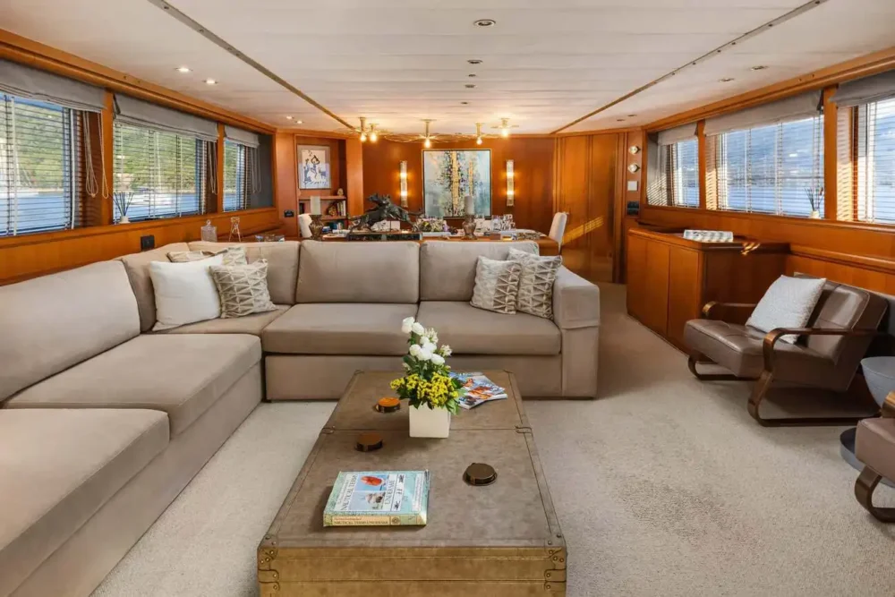 main saloon greece motoryacht