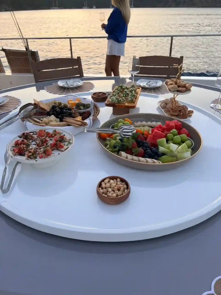 Enjoy gourmet dinner aboard Sureyya
