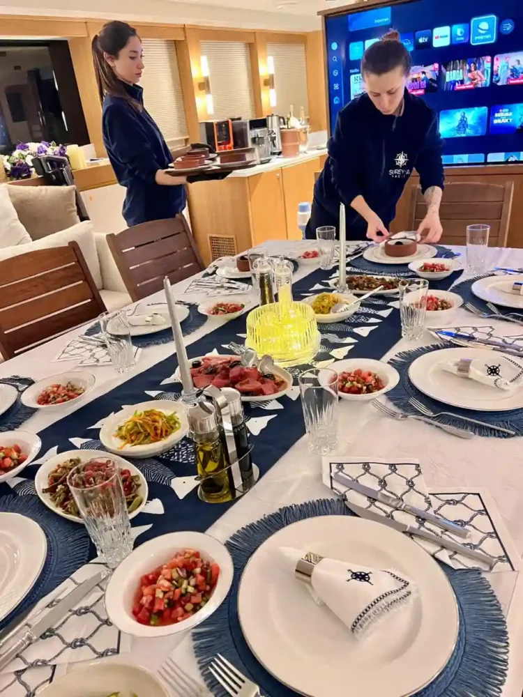 Relax with a chef-curated gourmet on Sureyya