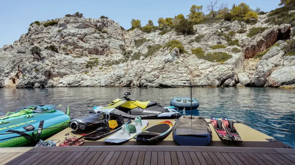 greece motor yacht - water toys