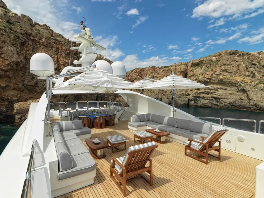 Alexandra - lounge deck