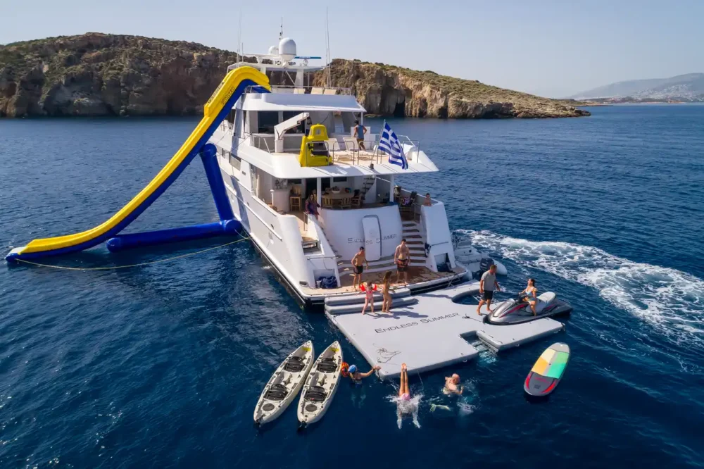 Endless Summer - 12-Guest Motoryacht in Greece