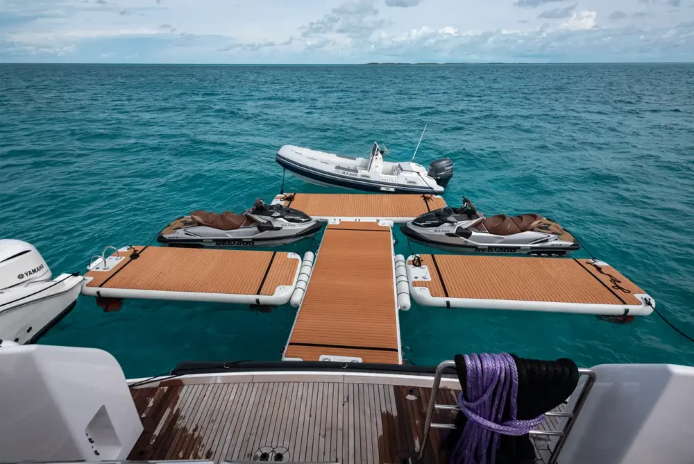 12-Guest Motoryacht in the Bahamas