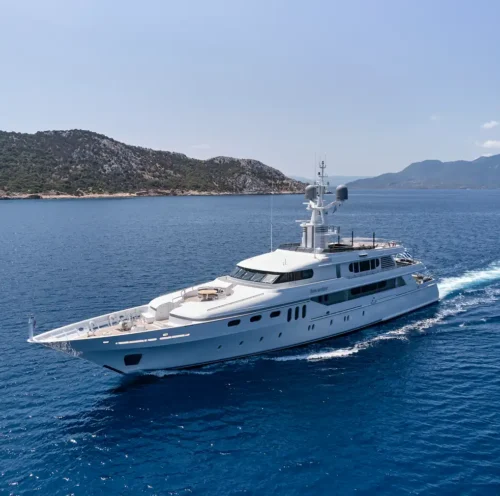 Invader Greece Motor Yacht